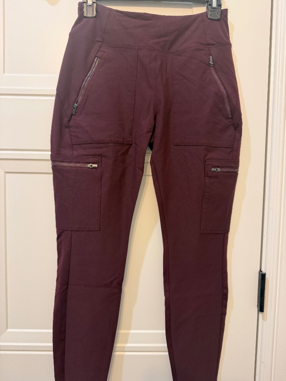 Athleta Headlands Hybrid Cargo  II Tight